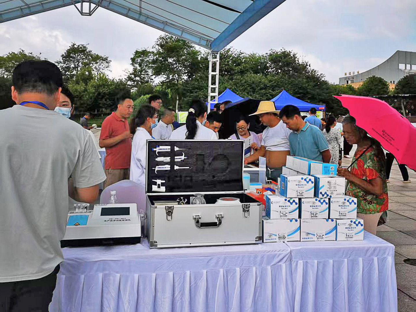 25农业部食安活动日_微信图片_20250729161924_55.jpg